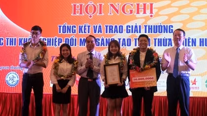 Nhiều dự án, ý tưởng khởi nghiệp xuất sắc được tỉnh Thừa Thiên Huế trao giải