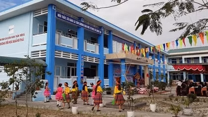 Bàn giao công trình trường học phòng tránh thiên tai 