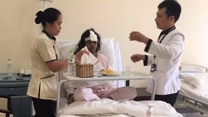 Nâng cao chất lượng, thu hút người nước ngoài đến Việt Nam khám chữa bệnh