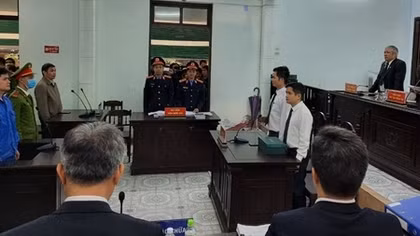 Yêu cầu dựng lại hiện trường vụ án hiếp dâm nữ điều dưỡng