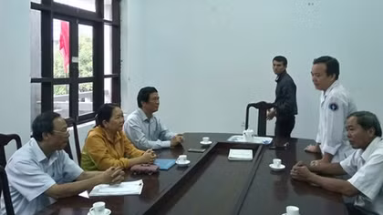  Giám đốc Sở TT-TT Thừa Thiên - Huế trực tiếp đi xin lỗi bác sĩ Truyện