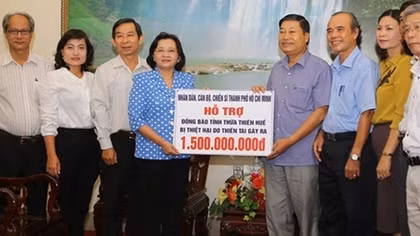 TP. Hồ Chí Minh hỗ trợ người dân vùng lũ tỉnh Thừa Thiên- Huế 1,5 tỷ đồng