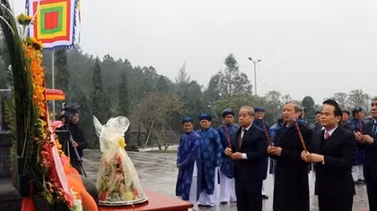 Thừa Thiên Huế kỷ niệm 232 năm Nguyễn Huệ lên ngôi Hoàng đế
