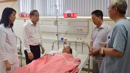 Xử lý nghiêm đối tượng chém trọng thương người đẩy đuổi “cát tặc” 