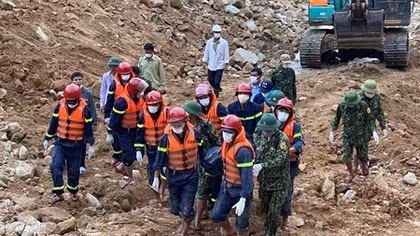 Tìm thấy thêm thi thể nạn nhân mất tích ở lòng sông Rào Trăng