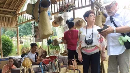 Lan tỏa dấu ấn Việt từ Festival nghề truyền thống