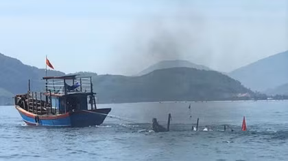 Tìm thấy thi thể cháu bé mất tích trên biển