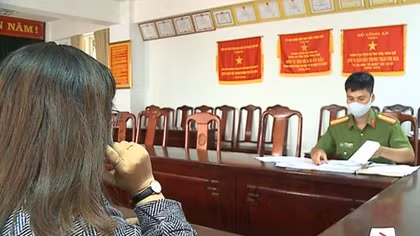 Nhiều người bị lừa hàng trăm triệu đồng vì một cuộc điện thoại