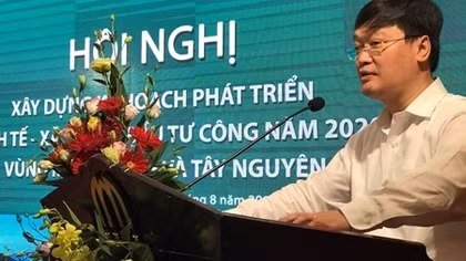 Tháo gỡ vướng mắc, thúc đẩy kinh tế - xã hội vùng miền Trung và Tây Nguyên