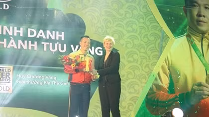 Xạ thủ Hoàng Xuân Vinh làm Đại sứ cho thương hiệu Huda Gold