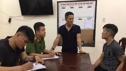 Từ Thái Nguyên vào Huế cướp giật dây chuyên vàng
