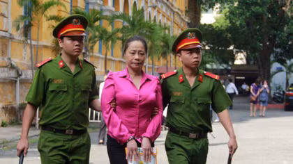 Cú lừa đảo vô tiền khoáng hậu của "Hoa hậu quý bà"