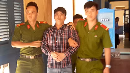 Đâm chết người sau khi phát hiện cháu gái mang thai