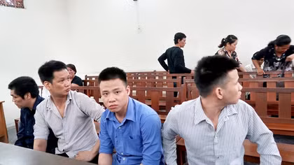 Chủ nhà đi vắng bị trộm gần 100 lượng vàng 