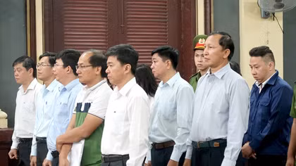 10 bị cáo nguyên cán bộ lãnh đạo của Navibank kháng cáo