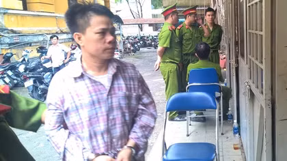 Đánh chết bạn trai của con gái, bố lãnh án chung thân