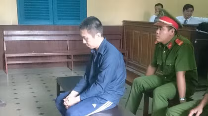 Giở trò đồi bại rồi sát hại bé gái, giấu trong lu nước
