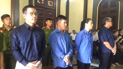 Tranh luận nảy lửa “bút phê” của Tổ giám sát ngân hàng Nhà nước trong vụ án ngân hàng Đại Tín