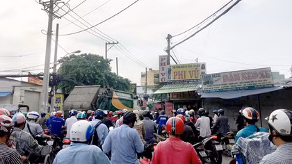 Công an TP Hồ Chí Minh tăng cường xóa các điểm ùn tắc giao thông