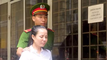 Chiêu cất giấu hơn 4,4kg heroin cực "độc" của nữ Việt kiều