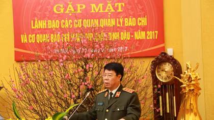 Báo chí luôn phản ánh kịp thời công tác, chiến đấu và XDLL Công an