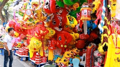 Đồ chơi Trung thu 2017: Hàng Việt Nam chiếm thế thượng phong