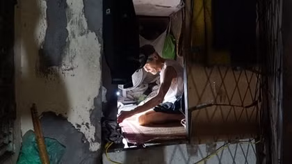 Căn nhà “độc nhất vô nhị” của cụ ông 70 tuổi ở Hà Nội