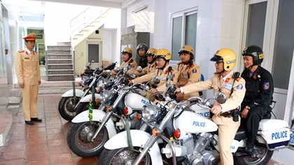 CSGT toàn quốc ra quân thực hiện cao điểm bảo đảm TTATGT tết 2020