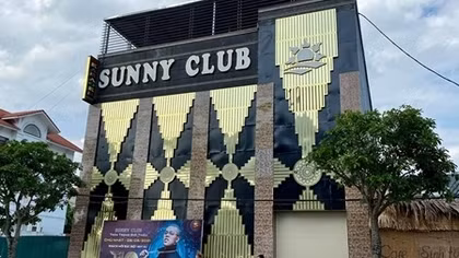 Rà soát 174 người đến quán bar Sunny ở Vĩnh Phúc