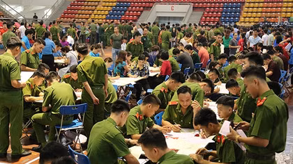 Đông đảo cán bộ, chiến sĩ Công an Bắc Kạn hiến máu