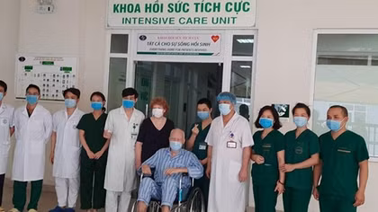  Hai bệnh nhân thở máy khỏi bệnh, Việt Nam chữa khỏi 165 ca