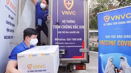 VNVC chuyển giao 30 triệu liều vaccine COVID-19 cho Bộ Y tế theo cơ chế phi lợi nhuận