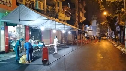 Hà Nội thêm 23 ca dương tính mới, có 2 ca sàng lọc ho sốt trong cộng đồng