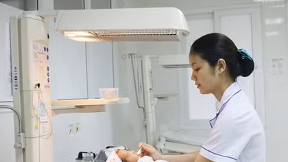 Cứu sống trẻ sơ sinh đã ngừng tim