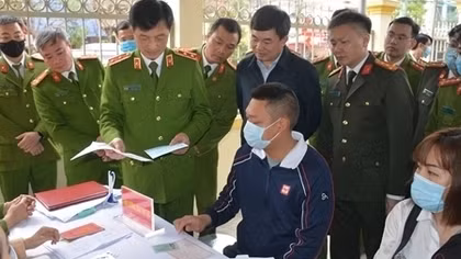 Thứ trưởng Nguyễn Duy Ngọc kiểm tra công tác của Công an 6 tỉnh, thành