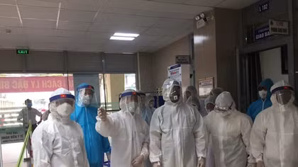 Thêm 4 trường hợp mắc mới từ nước ngoài về, có 1 ca nhập cảnh trái phép