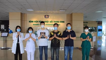 Thêm 3 ca ra viện, Việt Nam chỉ còn 23 bệnh nhân COVID đang điều trị