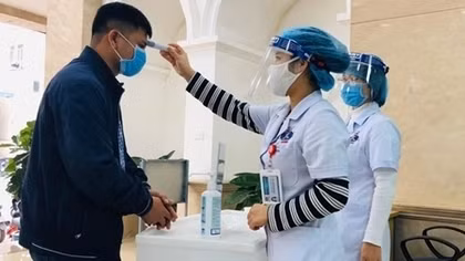 Những người đến 31 "điểm nóng" cần khai báo y tế