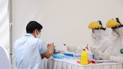 Việt Nam ghi nhận 218 người mắc COVID-19, 3 người liên quan đến BV Bạch Mai