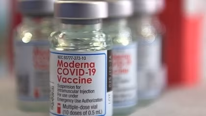 Bộ Y tế chưa phê duyệt nhập khẩu vaccine phòng COVID-19 của Moderna 