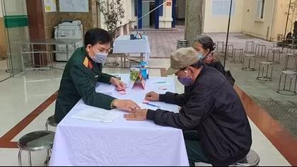 Ưu tiên tiêm vaccine COVID-19 cho Hải Dương và 2 bệnh viện 