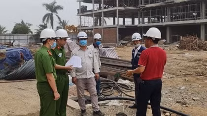 Phạt 100 triệu đồng Công ty xây chung cư vi phạm môi trường 
