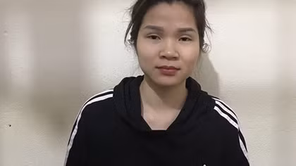 Cặp vợ chồng dùng mạng xã hội để môi giới mại dâm