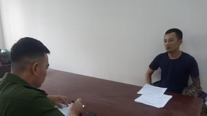 Ổ nhóm dùng dao đe dọa cướp tài sản ở thành phố du lịch