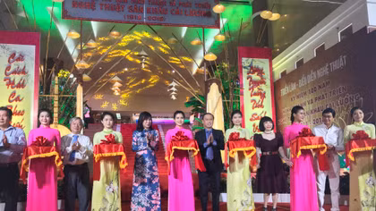  Nghệ thuật sân khấu cải lương - 100 năm hình thành và phát triển