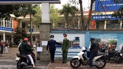 Ngày đầu tiên học sinh Thành phố Hà Nội trở lại trường học: tình hình TTATGT ổn định