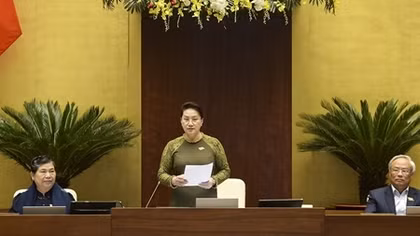 Phiên chất vấn diễn ra dân chủ thẳng thắn và trách nhiệm