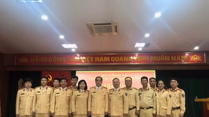Đào tạo, cấp giấy phép lái xe ô tô hạng FC cho CBCS CSGT