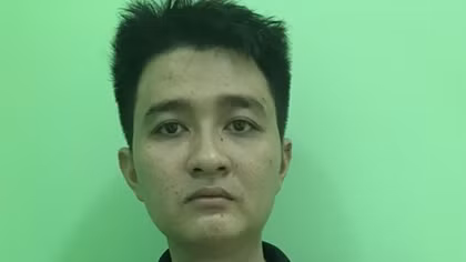 Nghịch tử chém cha trọng thương 