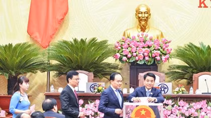 Ông Nguyễn Đức Chung tái cử Chủ tịch TP Hà Nội
